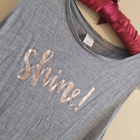 4/$15 SALE Old Navy | SHINE gray Soft Tank Top Small EUC - Picture 3 of 7